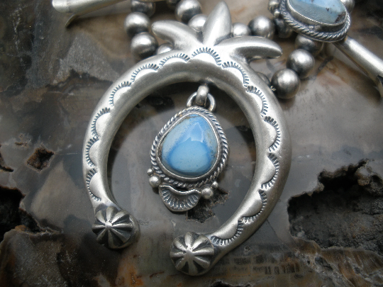 Hopi squash blossom necklace deals