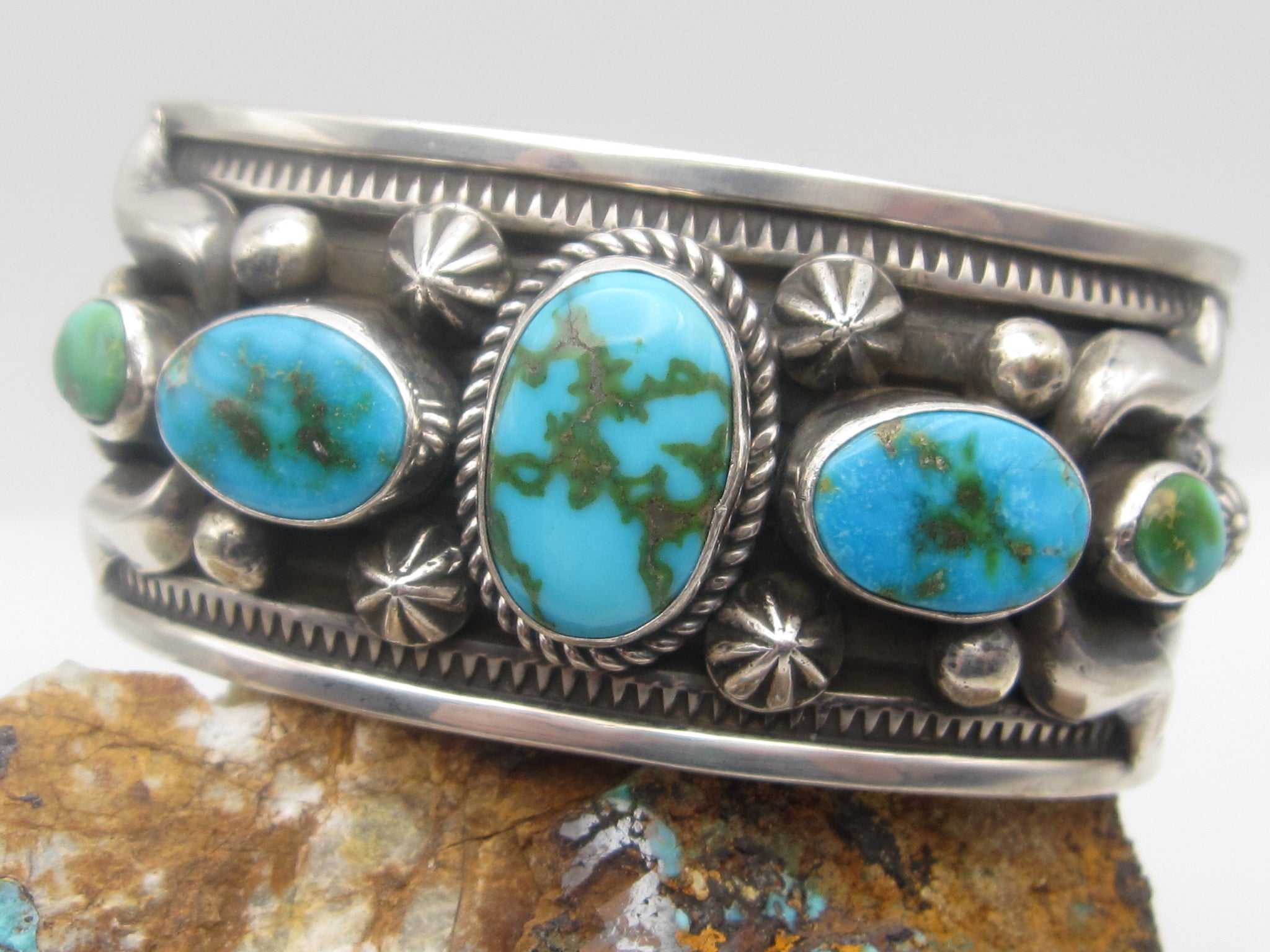 Bracelets/Annabelles Native Jewelry