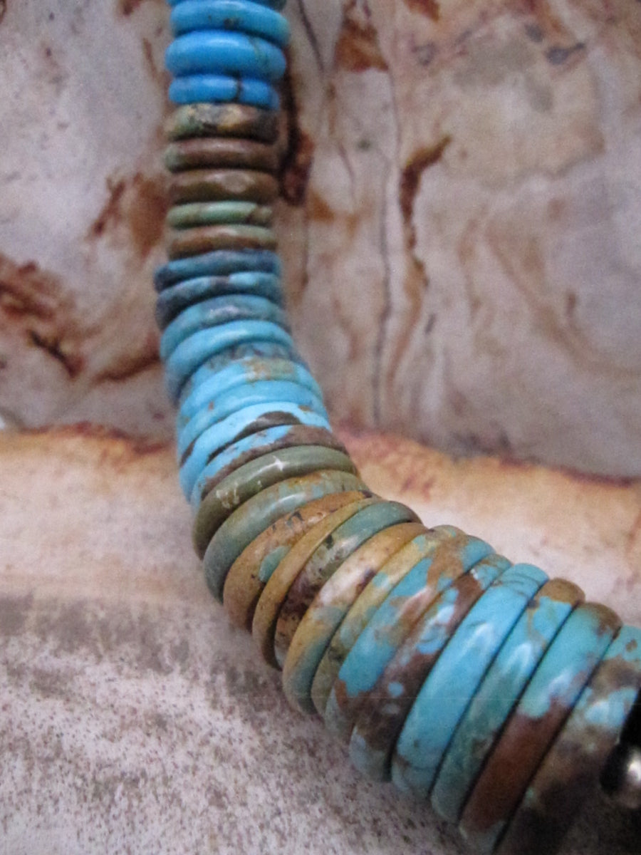 Native American Made Pre-Loved Graduated Turquoise Disc Necklace