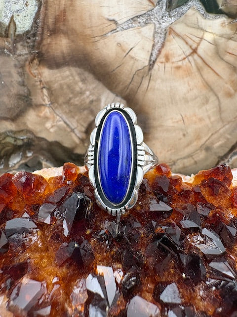 Authentic Native American Navajo Handmade Lapis Sterling Silver Southwestern Ring Size 8 1/4
