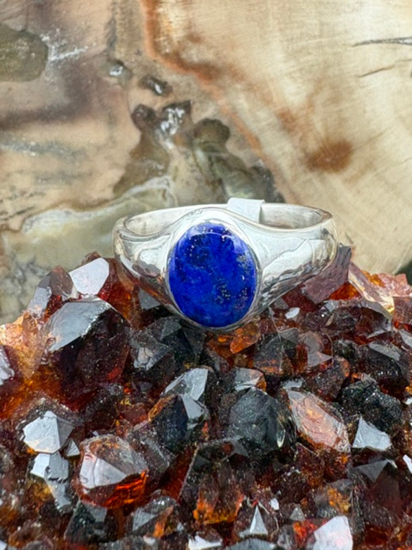 Authentic Native American Navajo Handmade Lapis Sterling Silver Signet Style Size 8 1/2 Ring