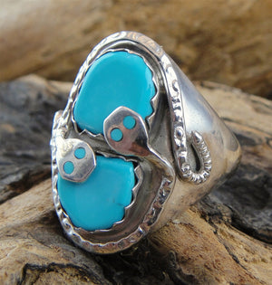 Zuni Turquoise & Sterling Silver Ring - Side View