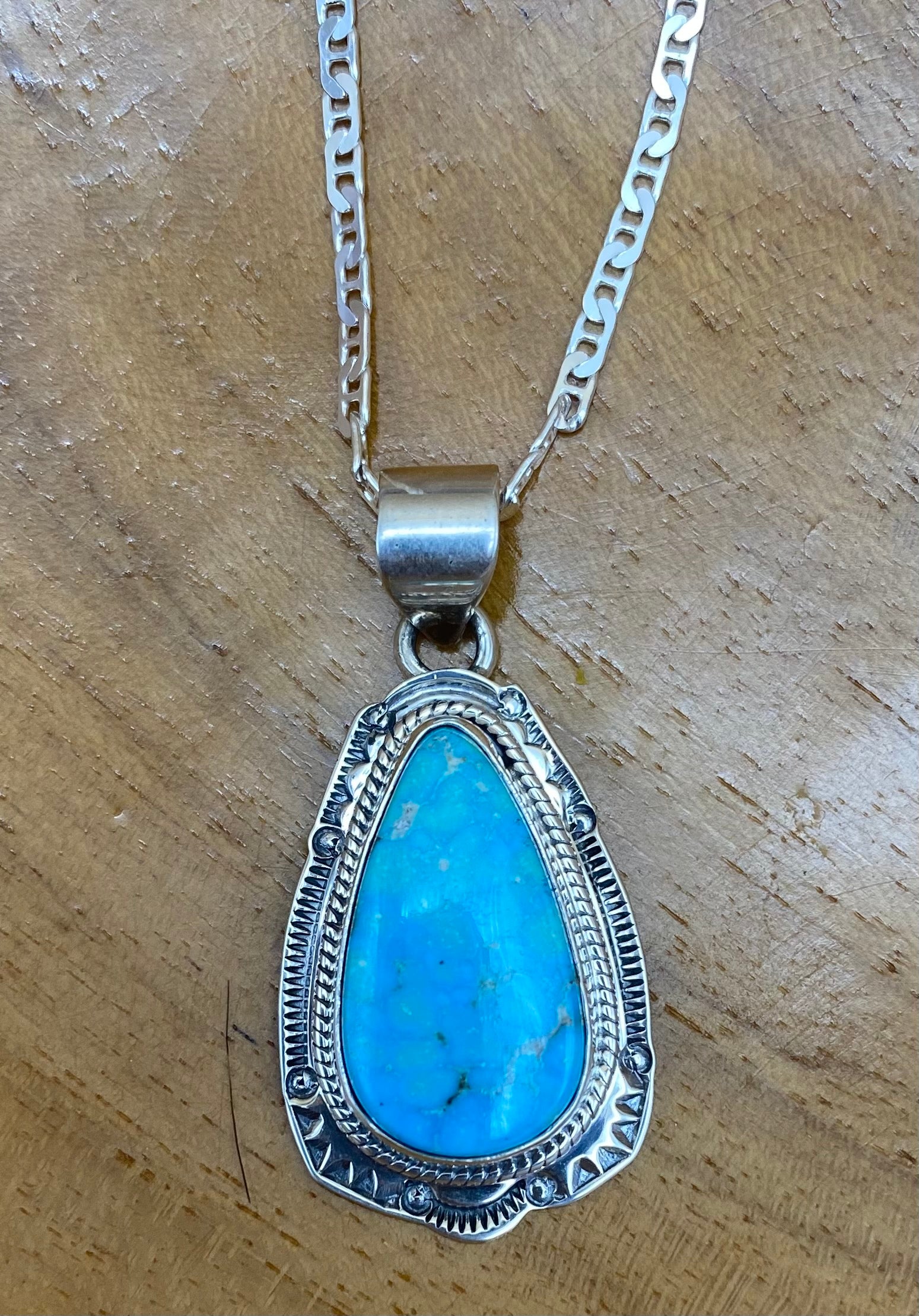 The Almont Turquoise Ribbon Necklace