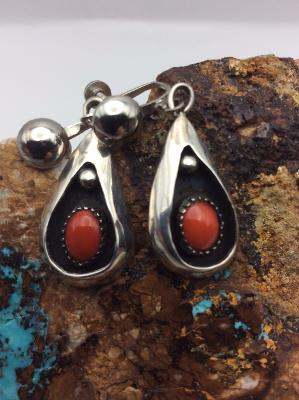 Vintage Coral Shadow Box Necklace with Earrings by B Begay